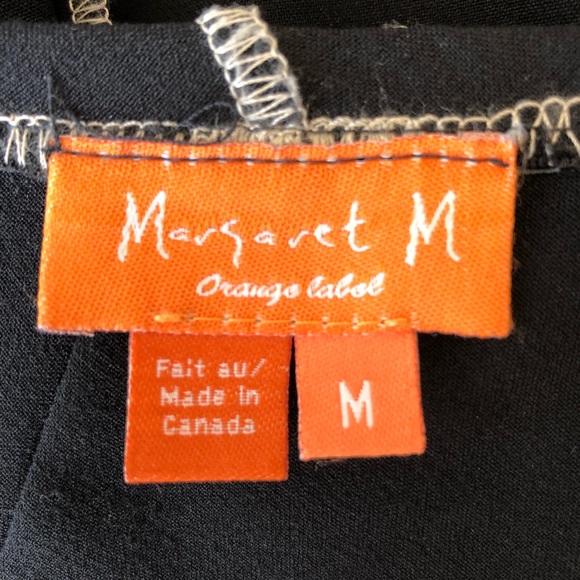 Black, reversible, hi low maxi skirt. - Picture 4 of 5